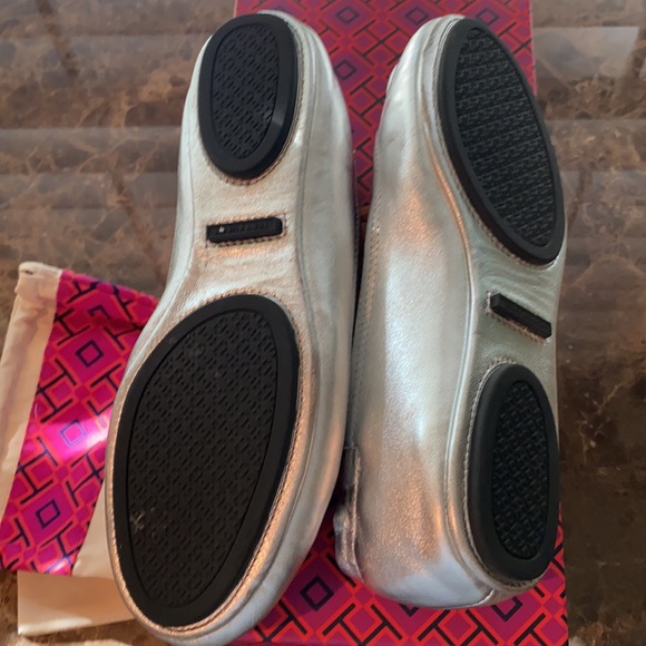 EUC Tory Burch Minnie Ballet Flats - Picture 3 of 5